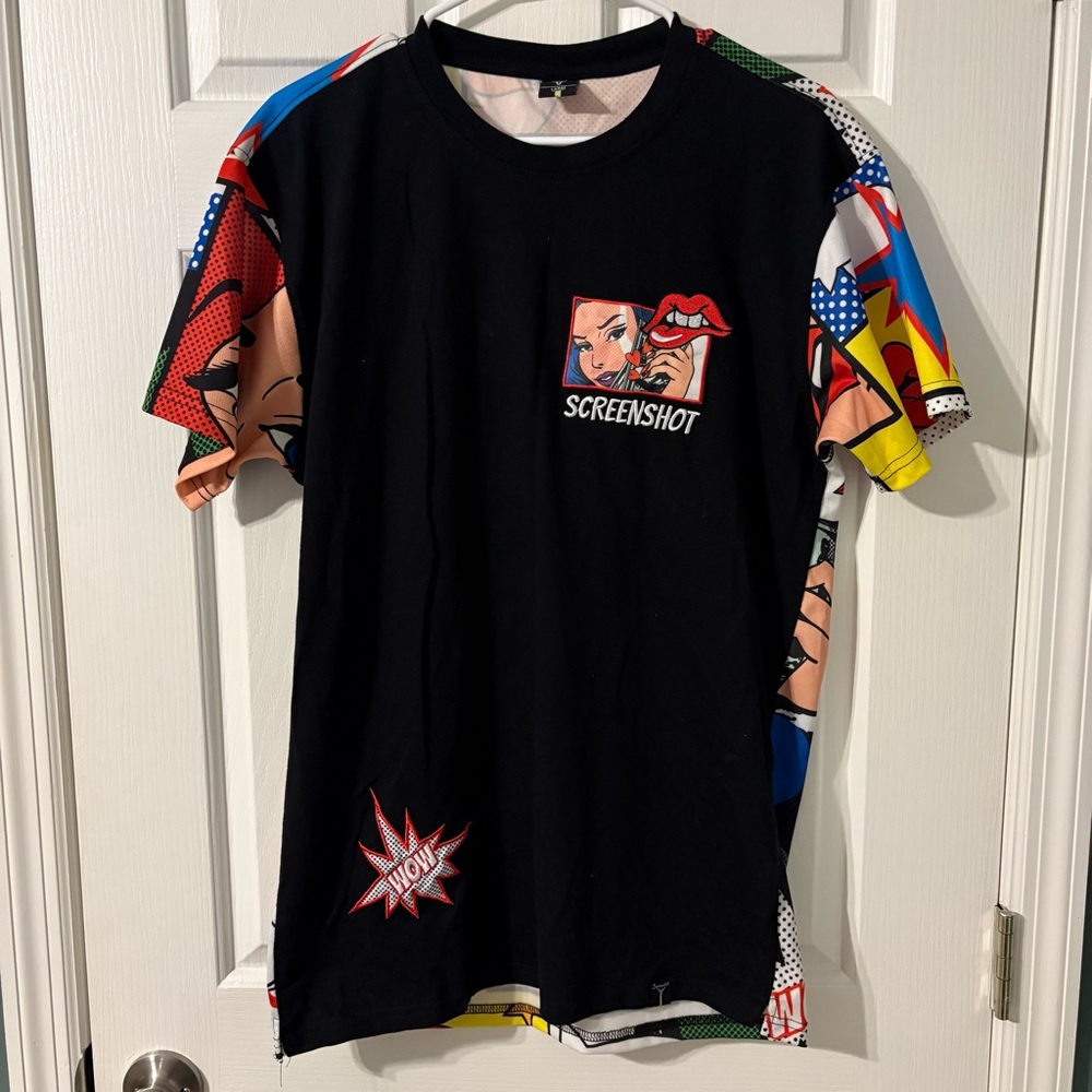 Screenshot Black and Multicolor Graphic Tee